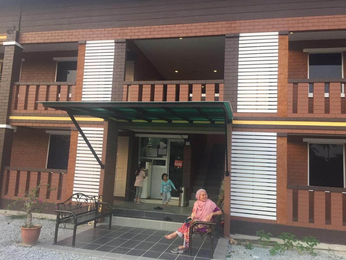 Sayy Haa Inn Pantai Cenang  Exterior photo