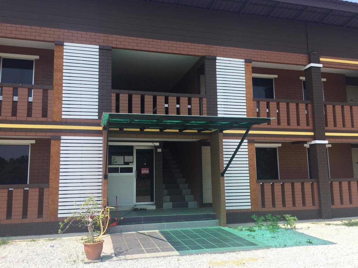 Sayy Haa Inn Pantai Cenang  Exterior photo